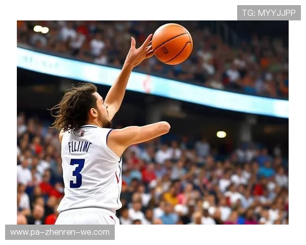 《从篮球场到人生巅峰：揭秘球员在赛场上的非凡表现与精神力量》